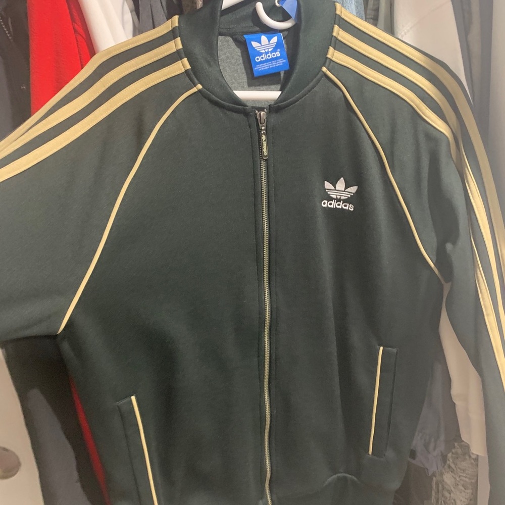 Adidas jump suit top